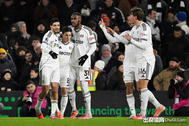 卡里克冲刺,曼联临时教,头宝座,PA,真人视讯官网,娱乐游戏,APP,下载,PA,Gaming